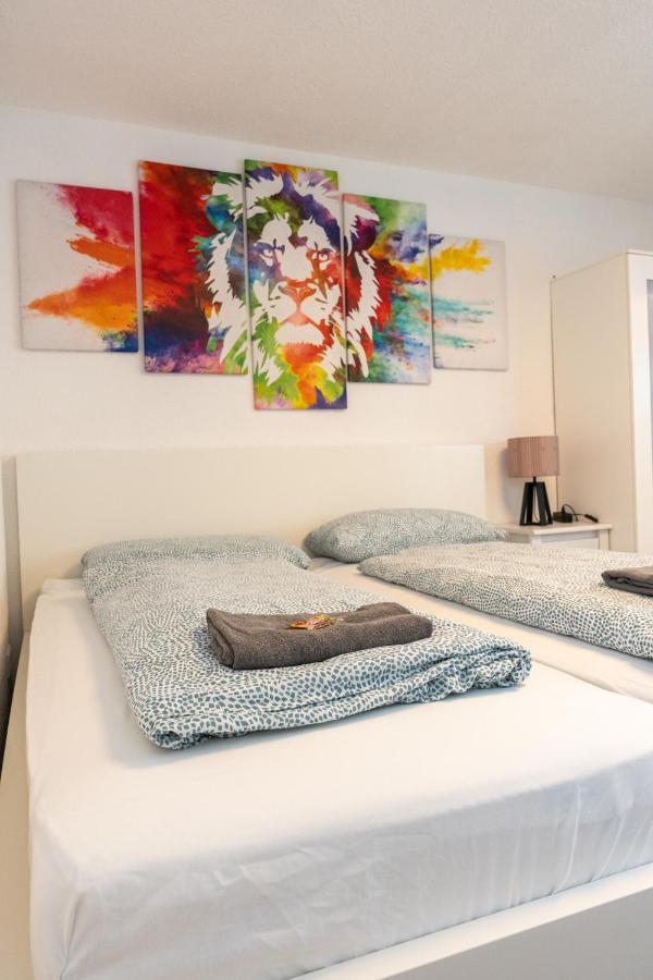 #3 Bequemes Zimmer Mit Pool Und Garten Memmingen Exteriör bild